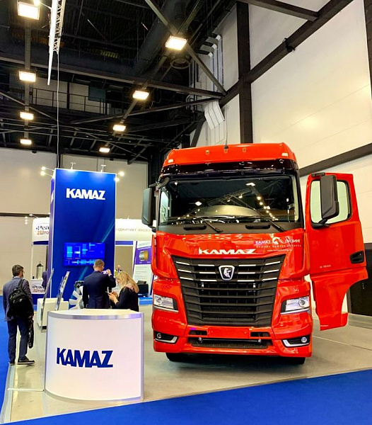 Газомоторная автотехника КАМАЗ на ПМГФ-2021