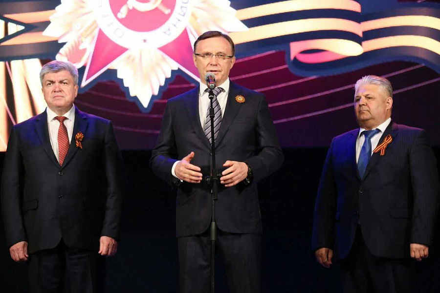 «КАМАЗ» поздравил ветеранов с Днём Победы