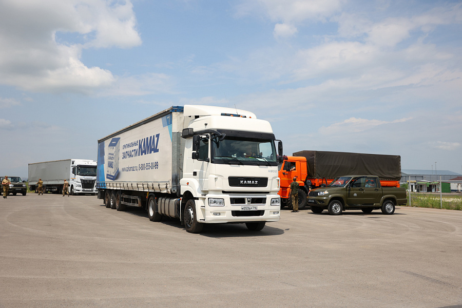 «КАМАЗ» направил груз в поддержку мобилизованным коллегам